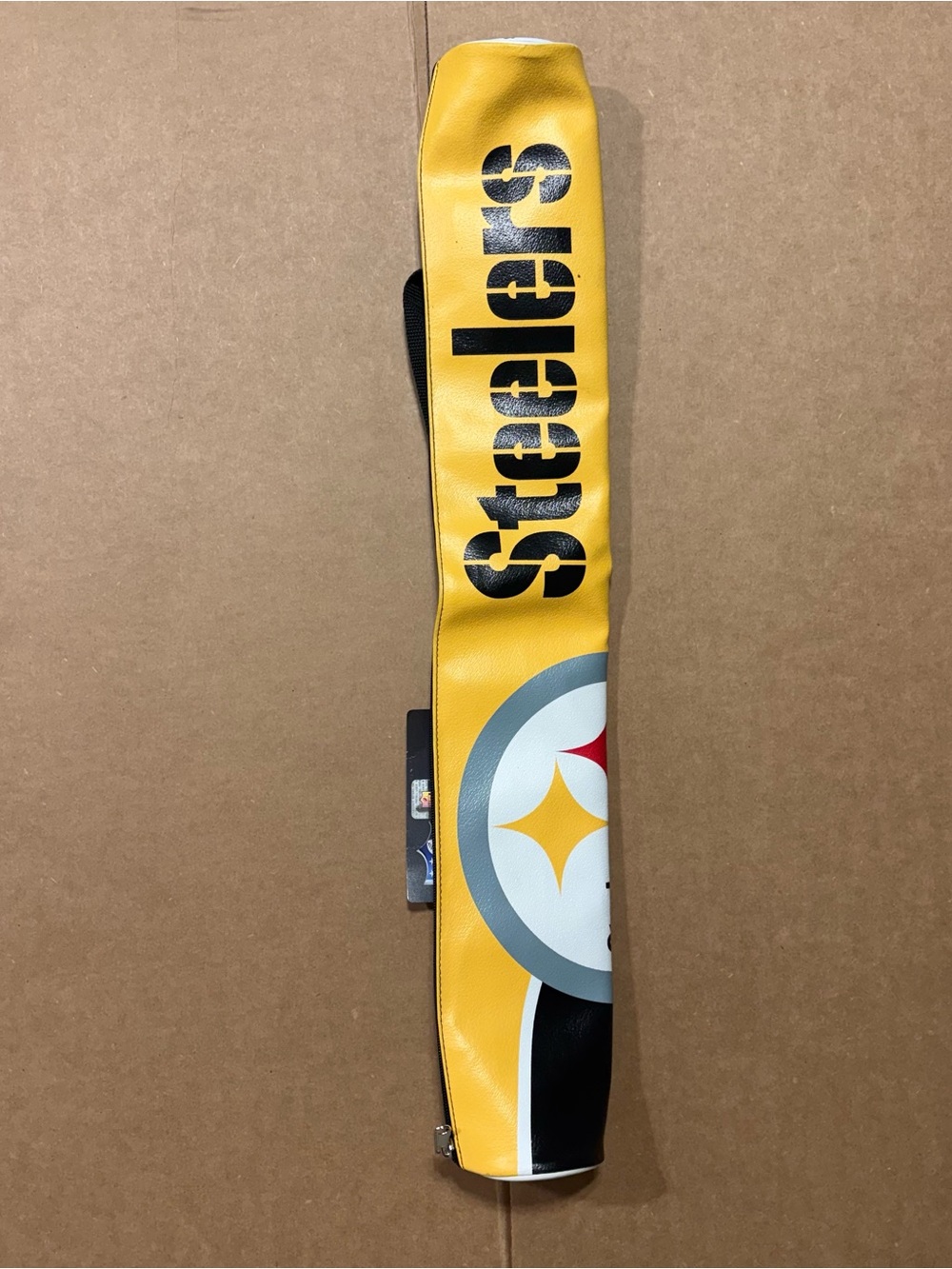 NFL Pittsburgh Steelers 6 Can Shaft Insulated Zipper Cooler Carrying Case Sling
